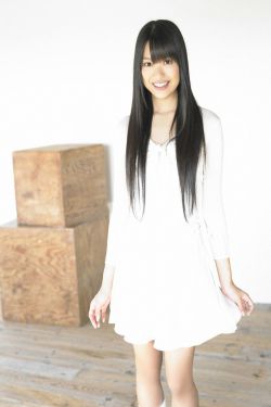 中国白嫩丰满人妻VIDEOS