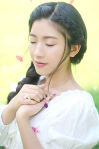 韩国电影巜双飞丰满美女